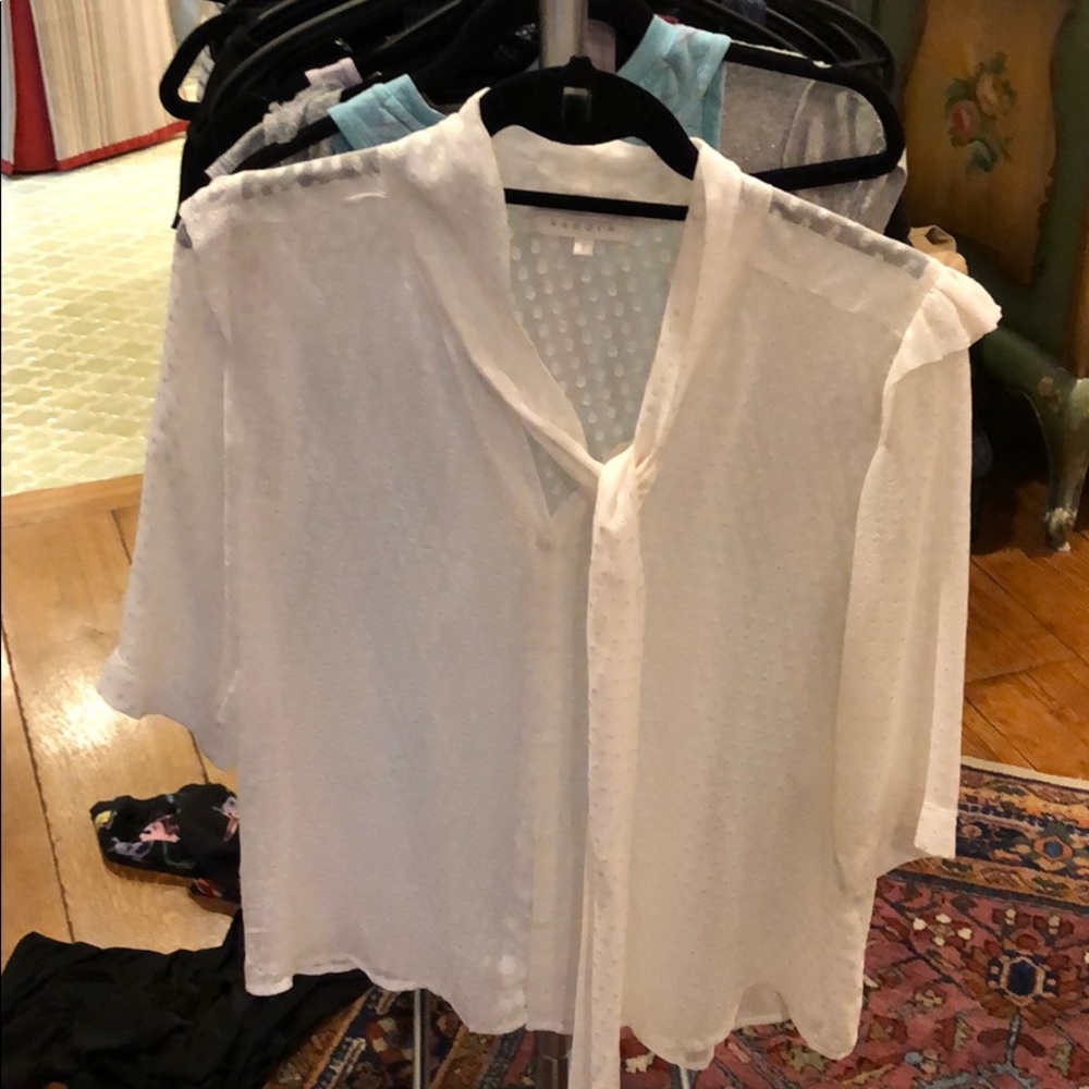 Beautiful sandro top